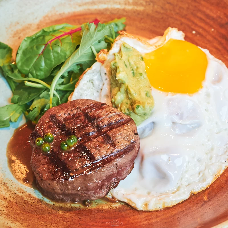 Country Style Steak & Eggs
